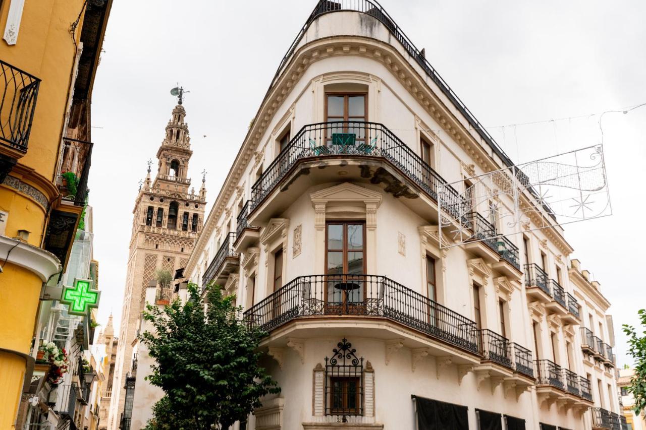 Cathedral Apartment, Upper Floor Apartment Seville Exterior photo