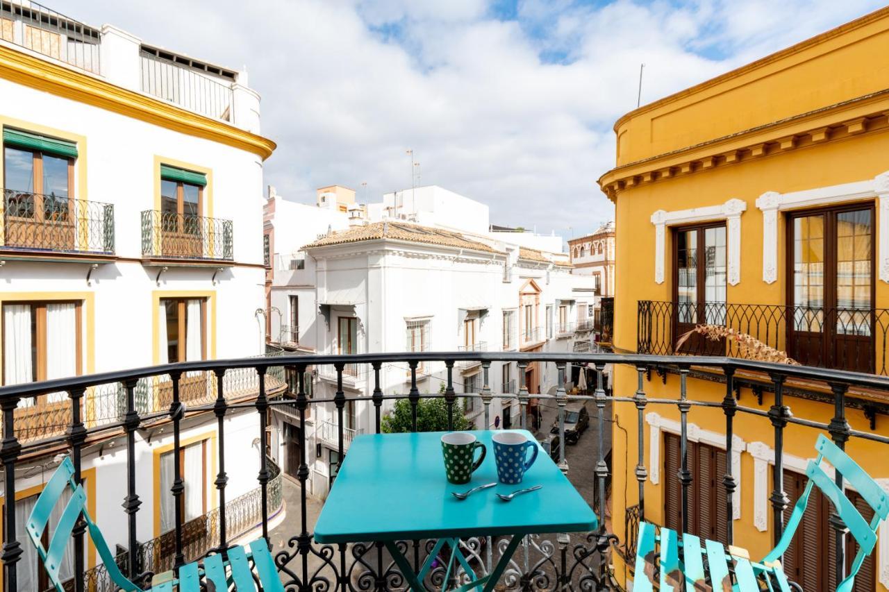 Cathedral Apartment, Upper Floor Apartment Seville Exterior photo