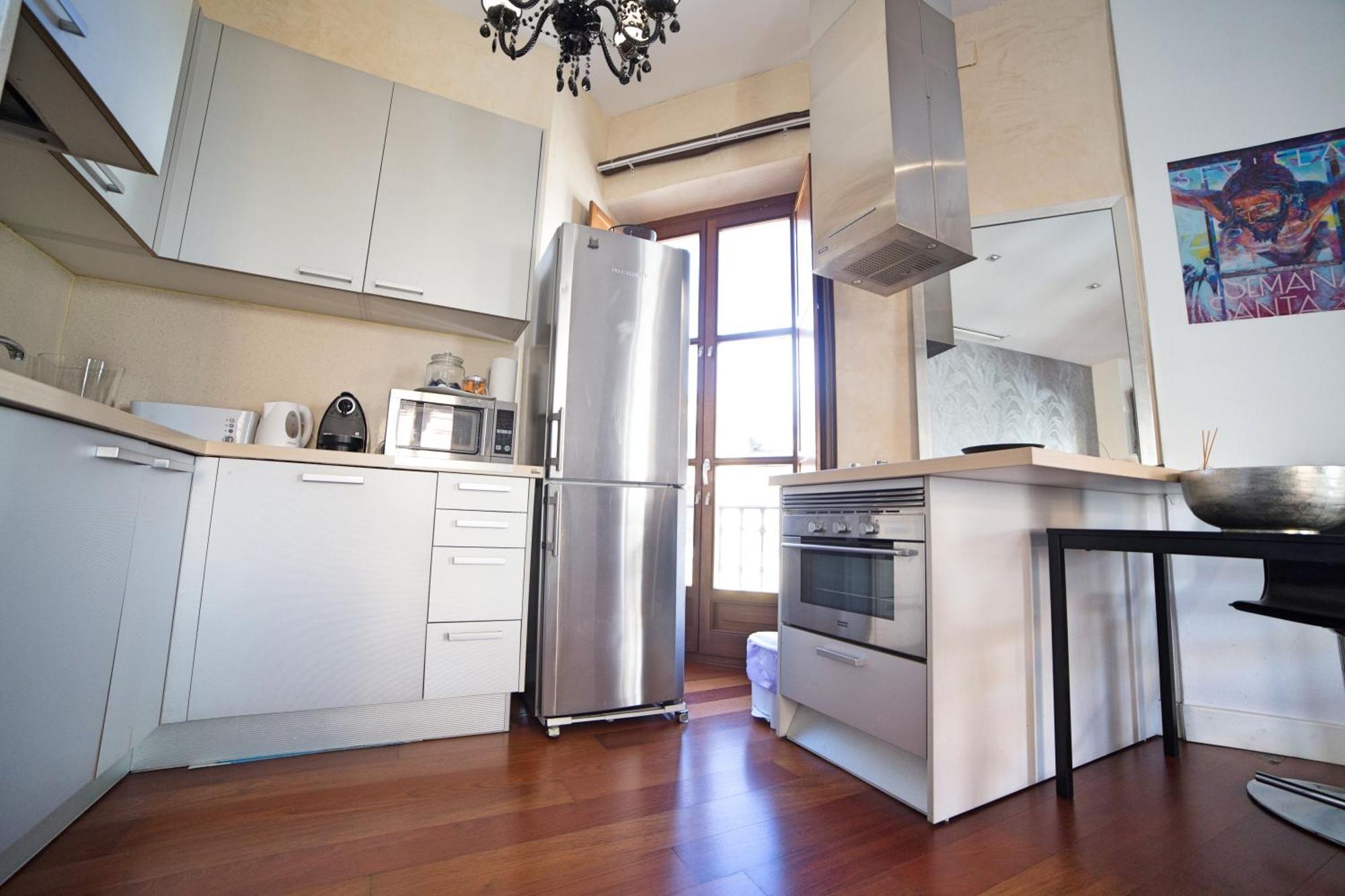Cathedral Apartment, Upper Floor Apartment Seville Room photo