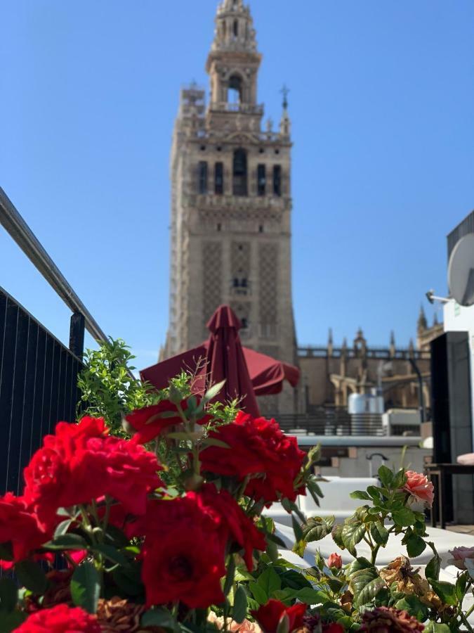 Cathedral Apartment, Upper Floor Apartment Seville Exterior photo